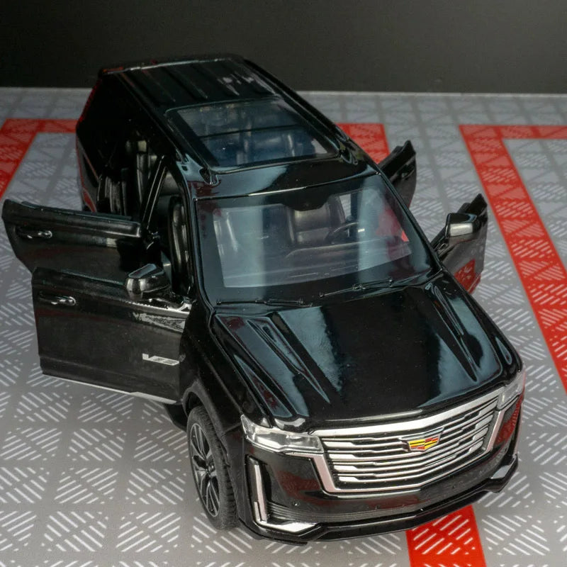 1:32 Cadillac Escalade Off Road Vehicle Alloy Car Diecast Metal Model Sound Light Pull Back Toy Car Central Control Ornaments